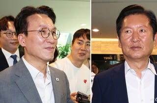 [현장+]한 테이블에 앉은 김민석·정청래...무슨 대화 나눴나