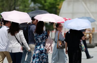 [오늘 날씨] 최고 33도 '후텁지근'…오후부터 서쪽 곳곳 요란한 소나기