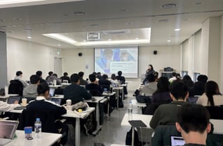 셀트리온, '쉬는 청년' 사회 진입 지원…무료 바이오 입문 교육 진행