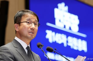 결의 다지는 민주당...한병도 "원 구성, 내일 넘기는 일 결코 없다"