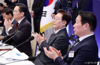 [속보]李대통령, 이재용·최태원 회장에 "국민 영웅"