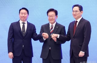 [속보]李대통령 "3대 메가프로젝트, 정주여건 개선에 대대적 투자"