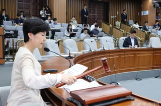 한성숙 인청특위, '국힘 불참' 정회…청문보고서 채택 불발