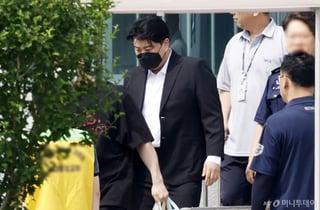 김호중, 출소 후 자택서 휴식…"발목 치료 시급한 상황"