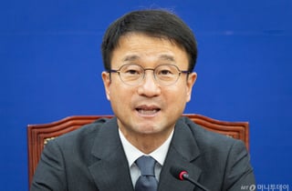법사위원장 차지한 與...한병도 "형사소송법 개정 본격 착수"