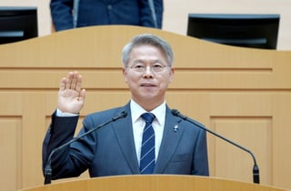 민형배 초대 통합특별시장, 무안 청사서 '압도적 성장' 새 역사 문 열어