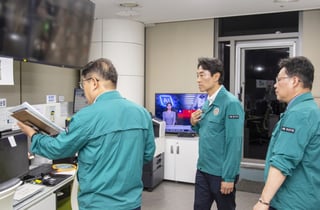 '0시부터' 김경대 용산구청장…1호 결재 '용산개발·재난안전 기구 신설'