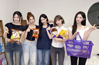 "편의점, 야호"…스타 마케팅으로 팬덤 소비 잡는다