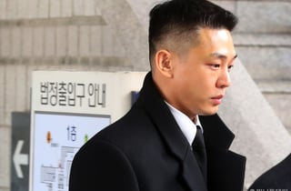 '마약 전과' 유아인, '집유' 중인데 연예계 복귀?…법적으로 가능할까