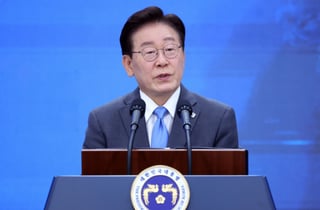 李대통령 "남해안 우주항공 산업벨트 구축…기업들 통큰 행보에 화답"