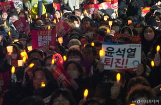 2030 여성들의 '다만세', 민주당 향한 응원가?...데이터는 다른 말을 했다