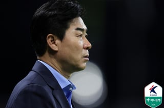 "안 갑니다" 윤정환 감독 , 국대 사령탑 거론에 손사래 "감사하지만 많이 부족, 제 위치 아니다" [상암 현장]
