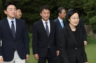 [속보]당정 "AI 데이터센터 구축 위한 전력 부지 인허가 전폭 지원"