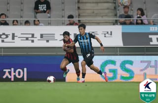 '유효슈팅 없이 82분 기다림→정승원 벼락골' 서울, 인천에 1-0 '경인더비' 신승... 선두 질주 계속 [상암 현장]