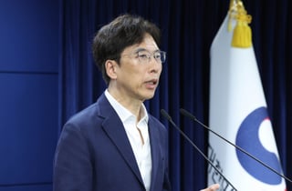 韓 최고 과학기술인 천진우 교수 "AI보다 중요한 건 인간의 뇌 이해하는 것"[일문일답]