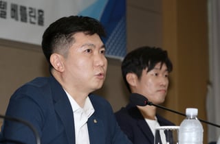 경찰, '성과금 차명 수령 의혹' 유승민 체육회장 불송치