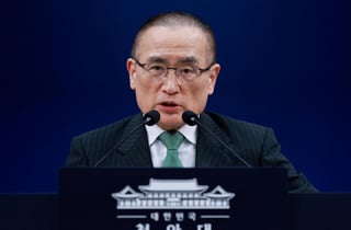 [속보]靑 "NATO와 방산 조달 기본협정 체결 위한 협상 개시"