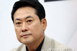 장동혁 "李 대통령 탄핵 청원 50만 넘어…지금이라도 재판 속개"
