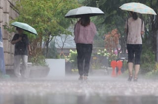 서울 전역 호우특보…서울시 "29개 하천통제·도림천 일대 침수예보"