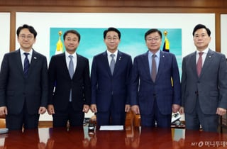 조정식 의장 "여야, 17일 제헌절 전까지 원 구성 완료해달라" 촉구
