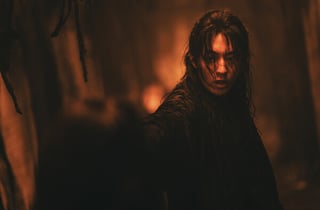 '킹덤' 신화 이을까? 귀신 들린 '동궁', 대박 예감 드는 스틸 공개
