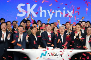 외신도 "SK하이닉스 대박"…美증시 상장 봇물 터졌다