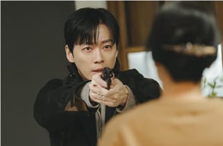 '결혼의 완성' 남궁민, 장인·장모에 패륜…30억 요구하며 총 겨눠