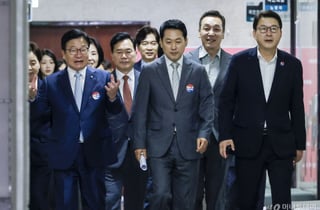 장동혁 "주담대 느닷없이 절반 축소…李, 주거 사다리마저 걷어차"
