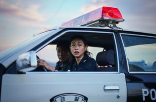 '호프'가 성공해야 하는 이유…한국 SF의 운명이 달렸다 [영화있슈]