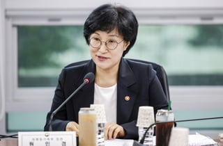 기업 남녀임금 격차 공개…불법촬영물 사이트, 성평등 장관이 차단 요청
