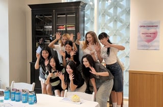 헤지스, 외국인 크리에이터와 글로벌 콘텐츠 마케팅 강화