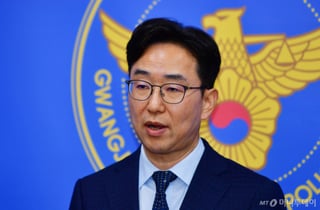 "윗선서 스토킹·살인 연결 막으라 지시"…장윤기 수사팀장 구속송치