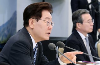 이재명 대통령 "레버리지 ETF 대책 신속하게 마련하라"