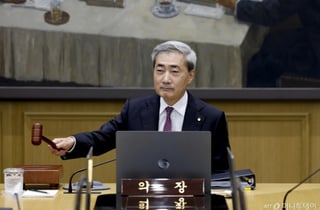 한은, 기준금리 2.75%로 인상…3년6개월 만에 긴축 사이클 전환