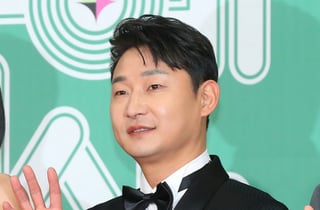 회장·감독 물갈이로 해결?...이천수 "축협 실세 5인방 물러나야"