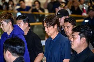 경찰, '홍명보 선임 의혹' 수사 속도…정몽규도 추가 소환할까