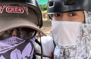 열애설은 해프닝?…에스파 지젤 日출신 프로듀서와 다정한 투샷 공개