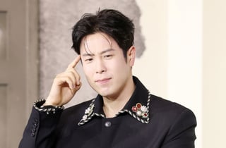 '참교육' 피오, 제주도서 승용차에 치여…"팔·다리 부상" 응급실행