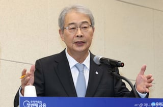 임종룡 회장의 '자본력 강화' 뚝심…우리금융 CET1, 꼴찌서 1위 눈앞