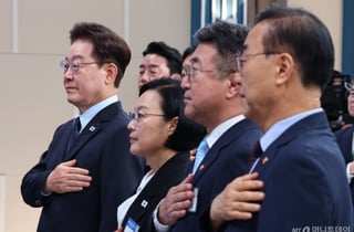 [속보]李대통령 "부처별 부동산 토론회 결과…투자 수단보다 쾌적한 보금자리 강조돼"