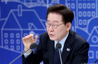 李대통령 "부동산 가격 통제, 목표 아냐…가능하지도 않아"