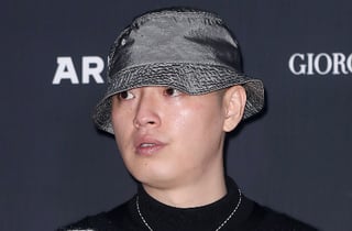 이센스, '강제추행 혐의' 벌금형 불복…"상호 동의된 신체 접촉"