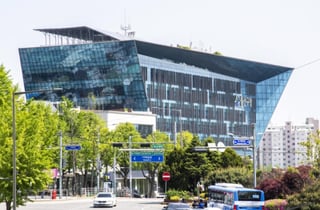 [단독]'용산구의회 갑질' 전문위원, 과거 구청장직 인수위 활동…겸직 논란