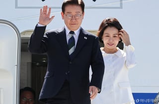 브라질 도착한 이재명 대통령, 곧 룰라 만난다…C-390 시찰도