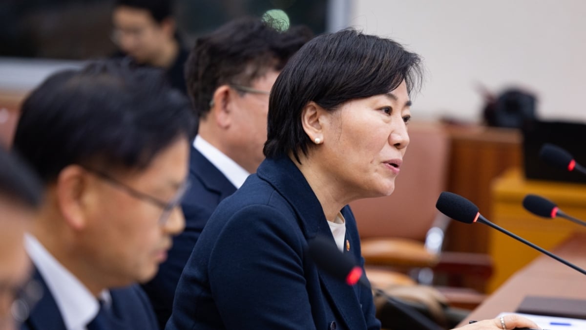 정치인 발언과 당내 갈등 관련 참고 이미지