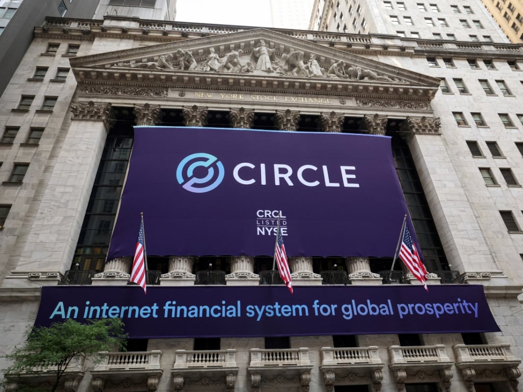 스테이블코인 법안, 美 상원 통과…이르면 다음달까지 입법 완료 - 머니투데이