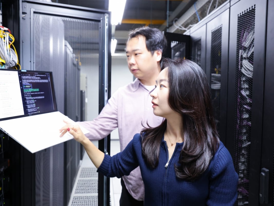 LGU+, AWS와 AI로 네트워크 소프트웨어 자동 설치 기술 개발 - 머니투데이
