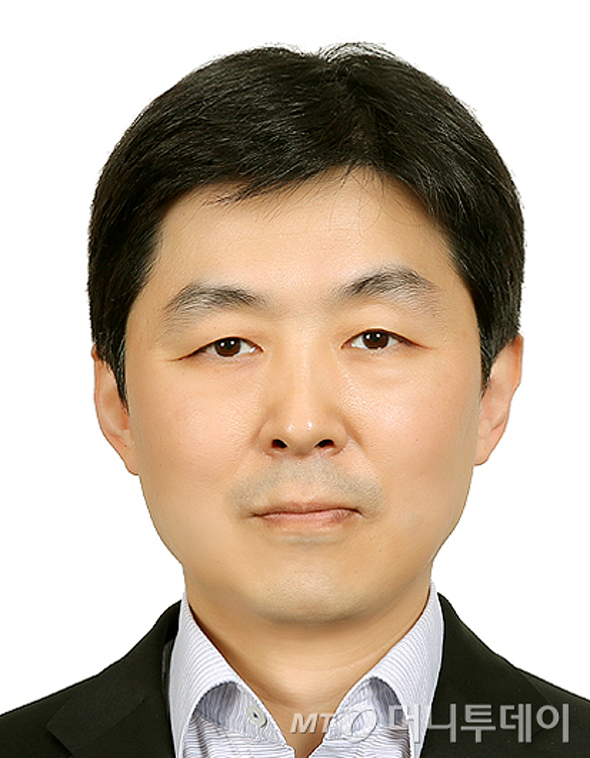 퇴직연금 위험자산 한도 폐지해야[MT시평/이병건]