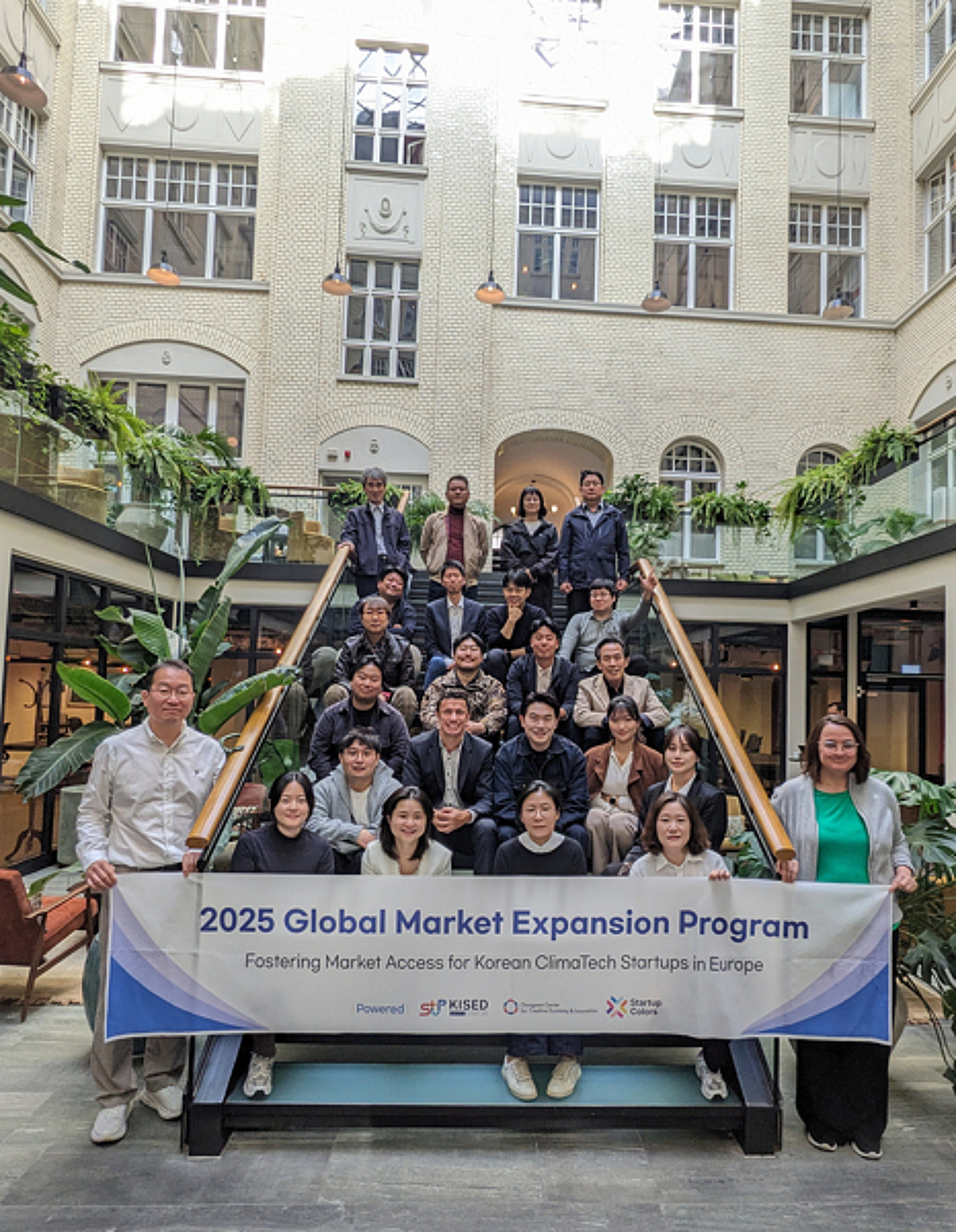 충남혁신센터, 기후테크 기업 독일 진출 지원...퍼스트랩 'CES 혁신상' - 뉴스 썸네일 이미지