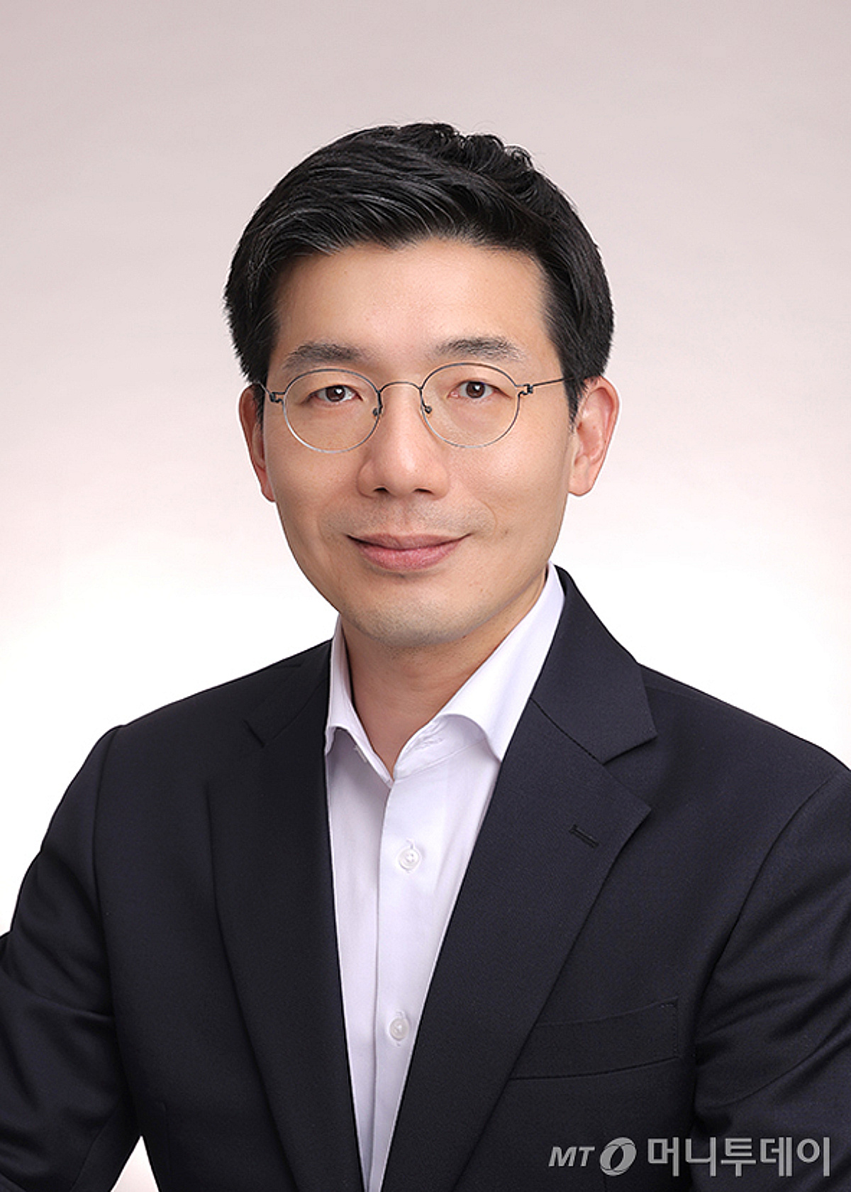 [광화문]mRNA 백신 자급화...국민 지킬 '방패' 갖춰야 - 뉴스 썸네일 이미지